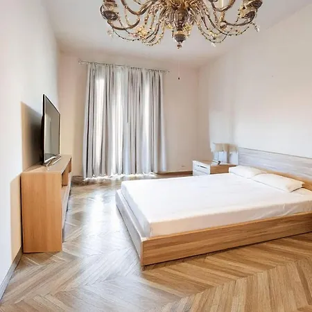Realty Company Vittoria Róma